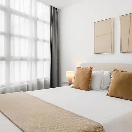 Má Homes Postigos Apartahotel Málaga