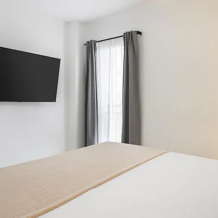 Ma Homes Postigos Aparthotel 3*